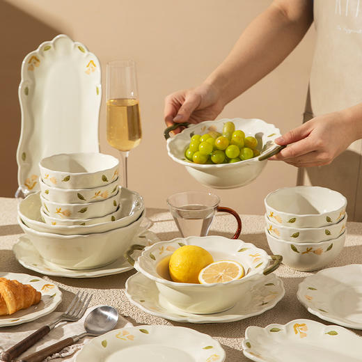 摩登主妇 桔梗特别好看的饭碗家用2024新款盘子碗具小碗釉下彩餐具 商品图3