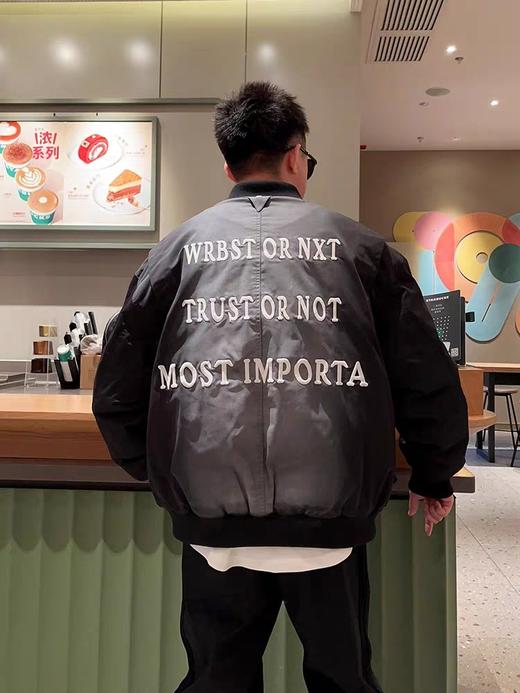 太浪甄选福利款冬季羽绒服5033 商品图2