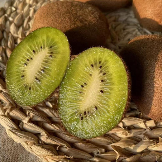 陕西徐香猕猴桃 农家自种绿心猕猴桃  新鲜采摘 香甜细腻 商品图3