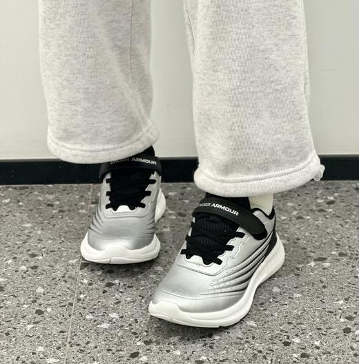 【困妈专属-特惠福利】售完无补Under Armour安德玛 【不买后悔系列】新款舒适跑鞋四季款 尺码可穿到40码 超低折扣2441106 商品图2