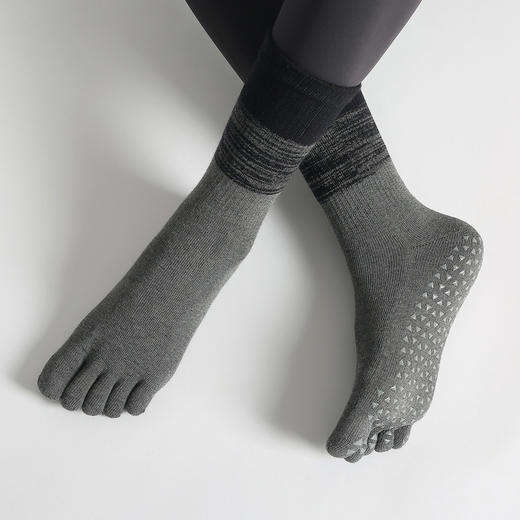 【5双起批，10双以上包邮】2024秋冬专业防滑渐变色瑜伽袜子普拉提袜室内运动健身中筒瑜伽袜 商品图7