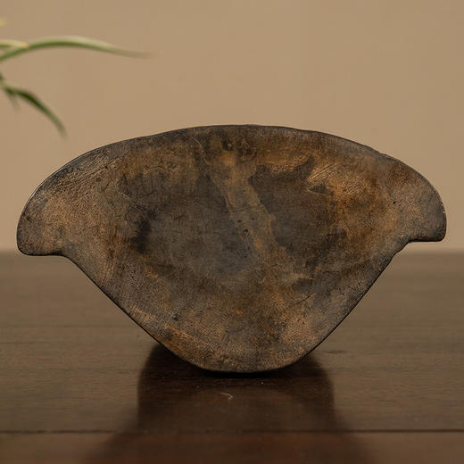 清 沉香木雕释迦摩尼佛像 商品图3