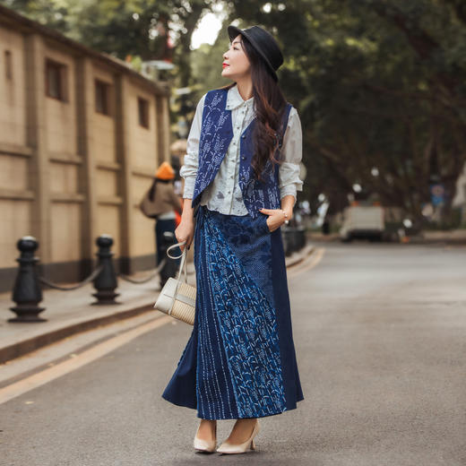 【林栖设计小店】【林栖推荐】【现货】蓝印花布传统百搭2025春季新品双面双穿马甲背心女1951162 商品图2