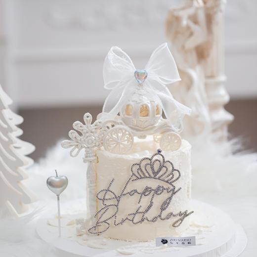 【梦幻雪国公主】1.5磅 香草奶油芒果夹心口味 商品图2