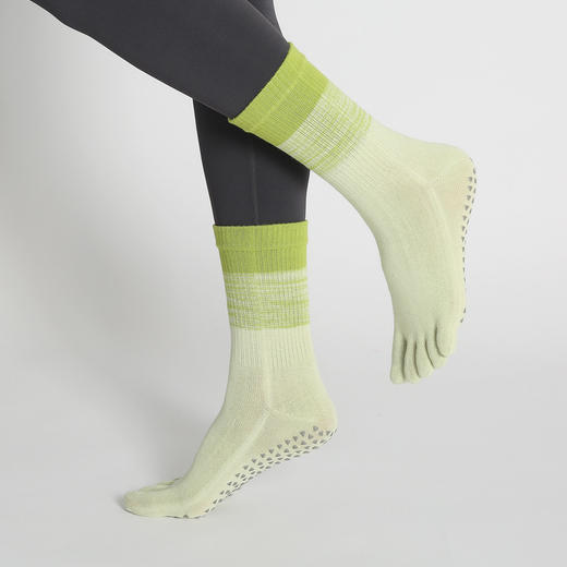 【5双起批，10双以上包邮】2024秋冬专业防滑渐变色瑜伽袜子普拉提袜室内运动健身中筒瑜伽袜 商品图2