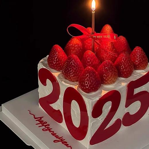 2025草莓新年蛋糕 商品图1