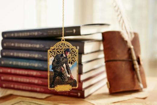 特价活动 2.8折包邮【福尔摩斯探案大全集（福迷珍藏版）】（中英双语全10册） 随书附赠全彩画册+金属书签 商品图2