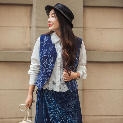 【林栖设计小店】【林栖推荐】【现货】蓝印花布传统百搭2025春季新品双面双穿马甲背心女1951162 商品图4