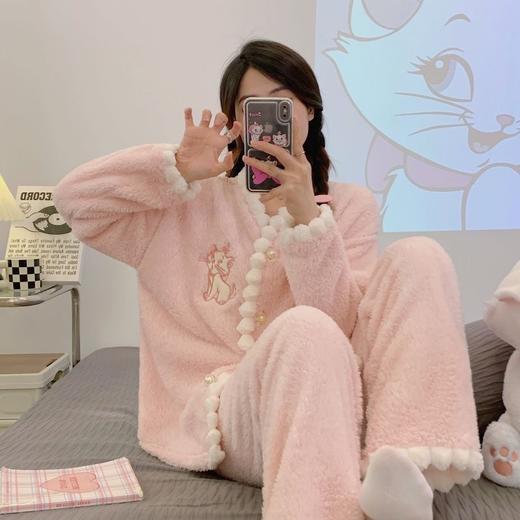 【双面加绒❗️刺绣法兰绒睡衣】冬季加绒加厚睡衣，胸前刺绣精致可爱，法兰绒家居服套装甜美可爱风女士睡衣 商品图1