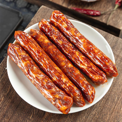 金字川味腊肠500克自制烟熏味四川麻辣香肠辣肠特产腊味年货7分瘦 商品图1