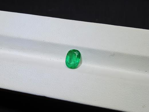 1.26ct祖母绿裸石 商品图2