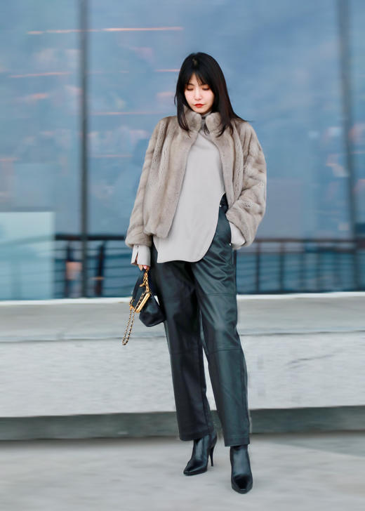 MAISON COVET 复古立领水貂皮草外套 商品图4