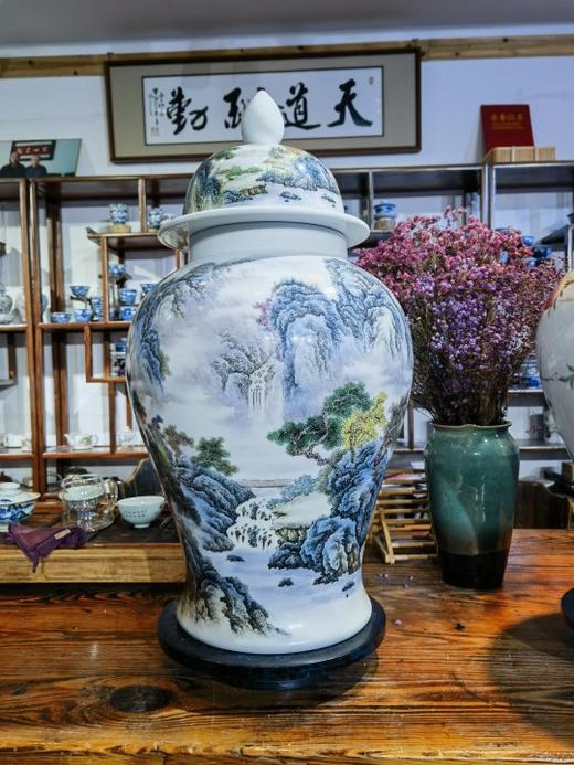 釉上重工粉彩山水＜山情水韵＞将军罐 商品图0