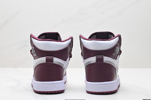 耐克乔丹Air Jordan 1 Retro High OG复古高帮休闲运动板鞋555088-610男女鞋 商品图5