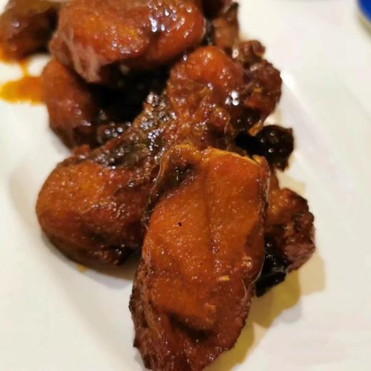 上海70年老字号-节日冷菜【甄选鱼身中段-上海本帮熏鱼】酱香浓郁，真材实料，每袋固体物＞80%，表皮焦黄酥脆，肉质先嫩多汁，鲜香浓郁，沪上800+门店💗新鲜鲢鱼制作！营养丰富❗ 商品图8