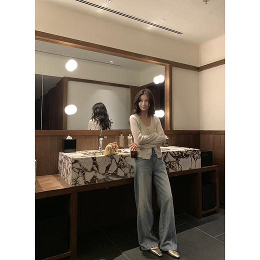 EKOOL衣库8/7上新/桃气珍妮/ 仿马海毛v领羊毛针织开衫女早秋新款 商品图3