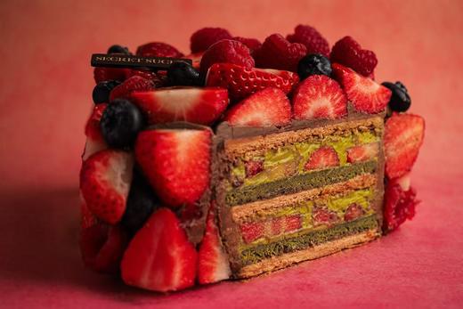 草莓开心果拿破仑蛋糕 商品图1