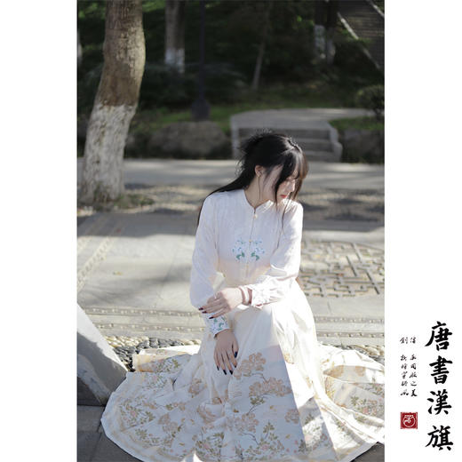 【千里江山·松间】新中式国风套装米白色织金妆花金松国风马面裙/衬衫 商品图2