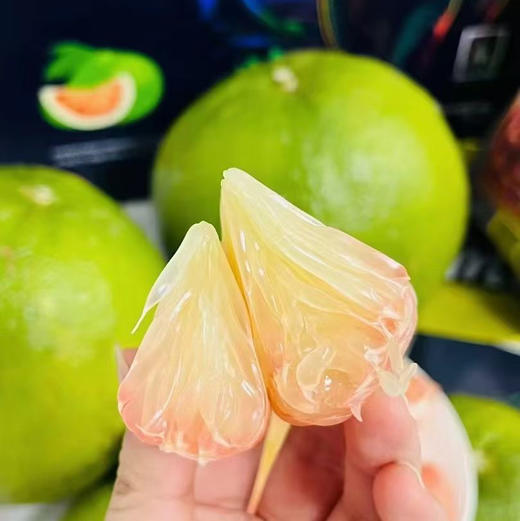 泰国红宝石蜜柚1箱4个共约9斤 礼盒装 柚子清甜多汁 低脂解腻 商品图2