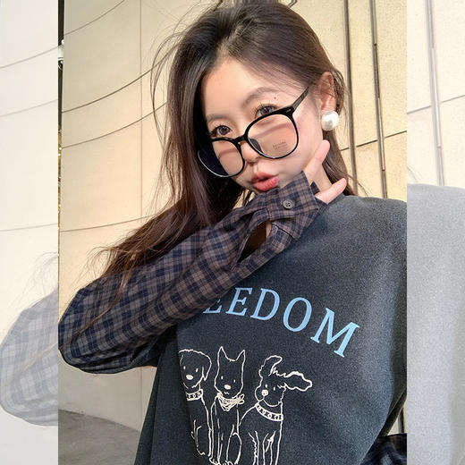 <曾小咸推荐>设计感假两件2色袖子拼接宽松T恤 商品图3