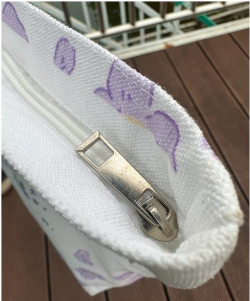 糗糗庄园-大容量拉链帆布包 商品图3