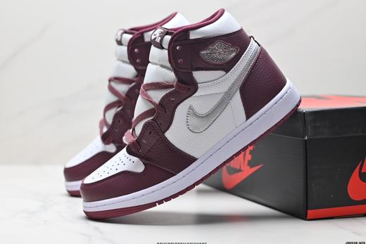 耐克乔丹Air Jordan 1 Retro High OG复古高帮休闲运动板鞋555088-610男女鞋 商品图7