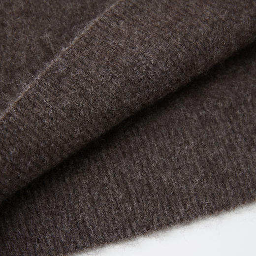 ROMI STUDIO“温暖已至”牦牛绒绵羊毛弹力高领套头毛衫RW24ASB1444 商品图3