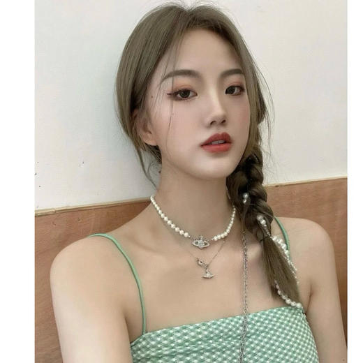 1029-3 现货发 圆正 无包装 西太后 土星吊坠 珍珠锁骨链 短项链 商品图3