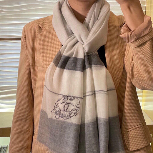 香奶奶羊绒围巾（TL） 商品图1