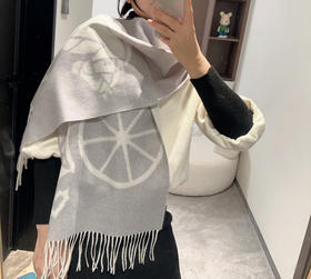 秋冬特惠💰260 爱马仕围巾重磅推荐 羊毛材质 非常保暖