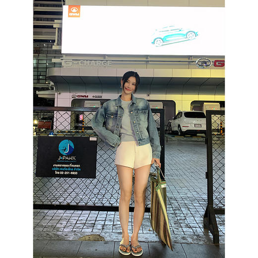 EKOOL牛仔乌托邦~春季新款水洗做旧牛仔外套女小个子短款夹克上衣 商品图1