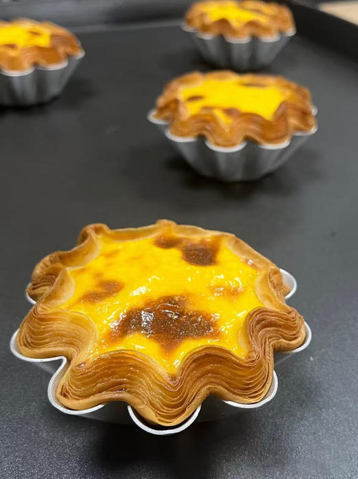 【2.9-2.24不发】💕//【舒芙里法式脆蛋挞】新年破价活动中ing🌈💥与辉同行直播间里人见人爱的花型脆蛋挞‼️ 💥口感类似丹麦可颂，外面是酥脆的蛋挞皮 💥咬下去是柔软的焦糖蛋奶味👍🏻 商品图7