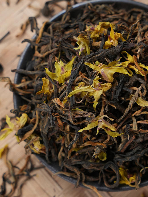 好喝又健康【石斛红茶】铁皮石斛花与古树红茶搭配，茶香更浓、滋味更醇、营养更佳、喉舌生润 80g/罐 商品图0