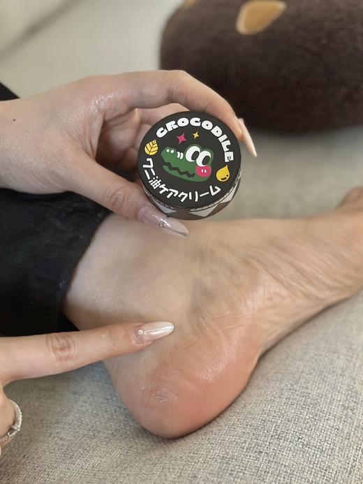 //💥🧨🧧【春节不打烊】39.9到手2支【Hengai哼爱滋润鳄鱼膏】❗全身可用❗秋季裂脚家中常备，时刻保持水润💦嫩出水‼🉑低成本滋润保湿！让你一年四季都无惧干燥的肌肤~告别皲裂 商品图2