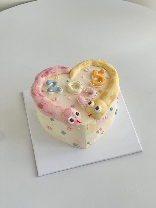 2025跨年心形蛇年蛋糕 商品图5