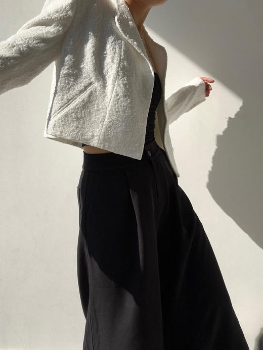 ranyepersonal｜blazer 提花肌理白色短外套 [ 白TOUCH24JA01-2 ] 商品图4