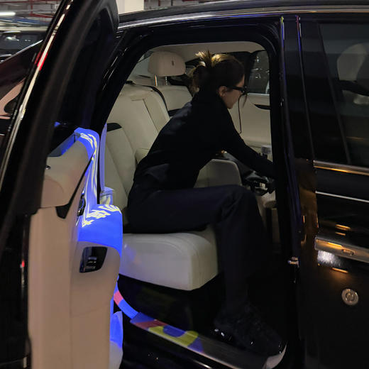 ROMI STUDIO“率性自我”100%欧洲进口棉微喇西装牛仔裤RW24AX81043 商品图3