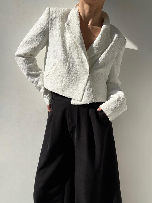 ranyepersonal｜blazer 提花肌理白色短外套 [ 白TOUCH24JA01-2 ] 商品图6