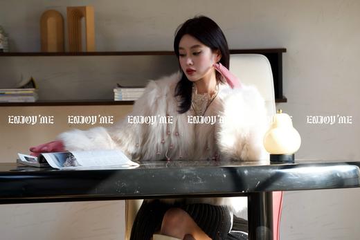 【门店同款】ENJOY冬季“福”贵汀花语皮草外套 160644294 商品图10