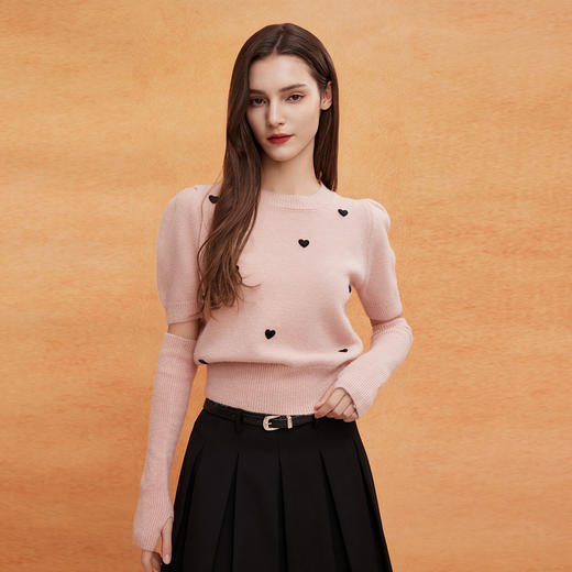QE639斯尔丽2025春季新款节庆提花小爱心显瘦短袖配袖套时尚针织上衣 商品图0