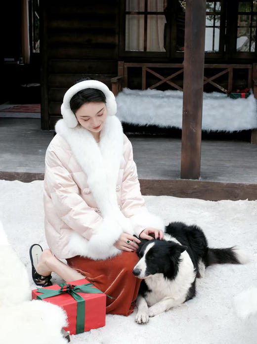 盛唐婧| 千里江山粉黛佳人真丝鹅毛羽绒服 商品图9