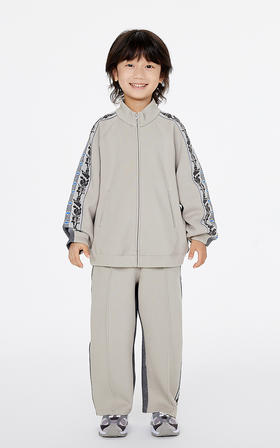 jnby   25年春款  开襟卫衣  1P1411430