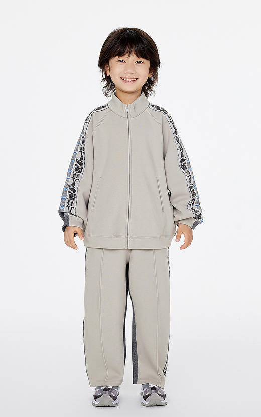 jnby   25年春款  开襟卫衣  1P1411430 商品图0