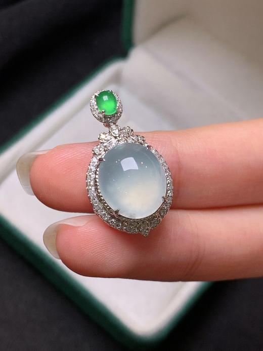 蛋面翡翠吊坠 商品图2