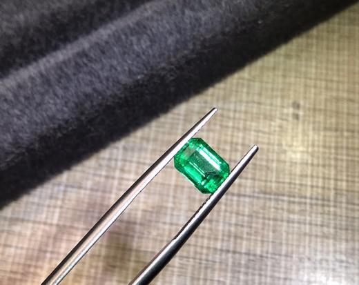1.72ct刻面祖母绿裸石 商品图2