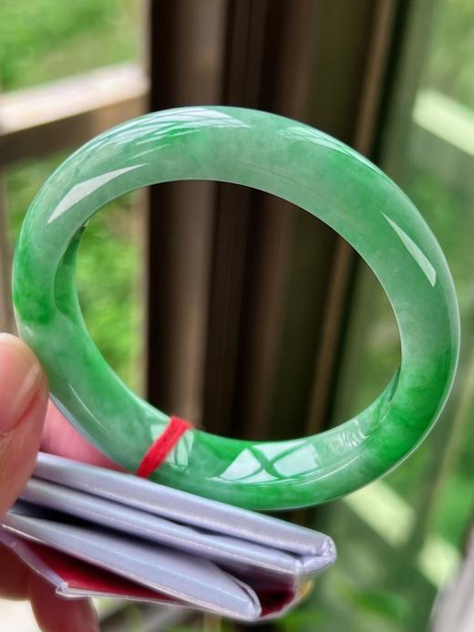 55正圈翡翠手镯 商品图1