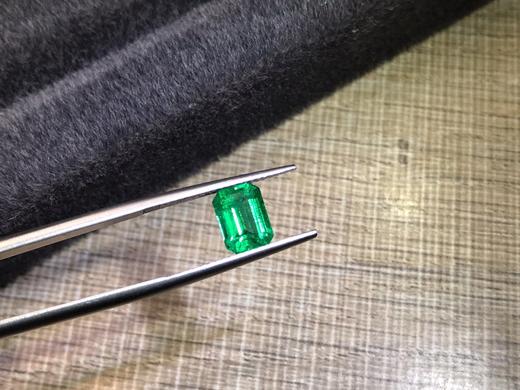 1.72ct刻面祖母绿裸石 商品图3
