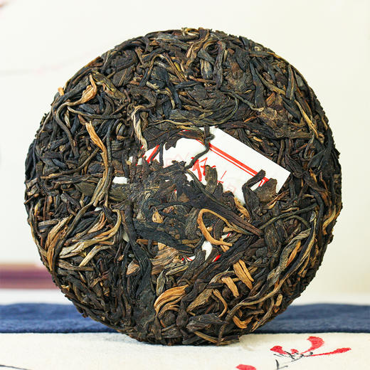 吉顺号普洱茶实惠口粮茶普洱生茶饼100克*7饼拍下发整提700克 商品图1