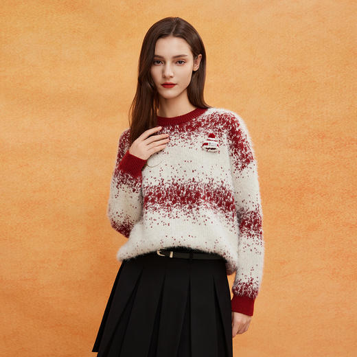 QE631斯尔丽2025春季新款节庆提花廓形显瘦加厚保暖减龄时尚上衣针织衫 商品图8