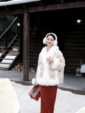 盛唐婧| 千里江山粉黛佳人真丝鹅毛羽绒服
